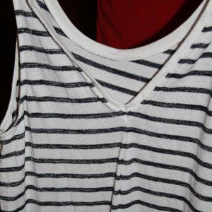 Women Gap Sleeveless Sweater XL - Navy and white striped